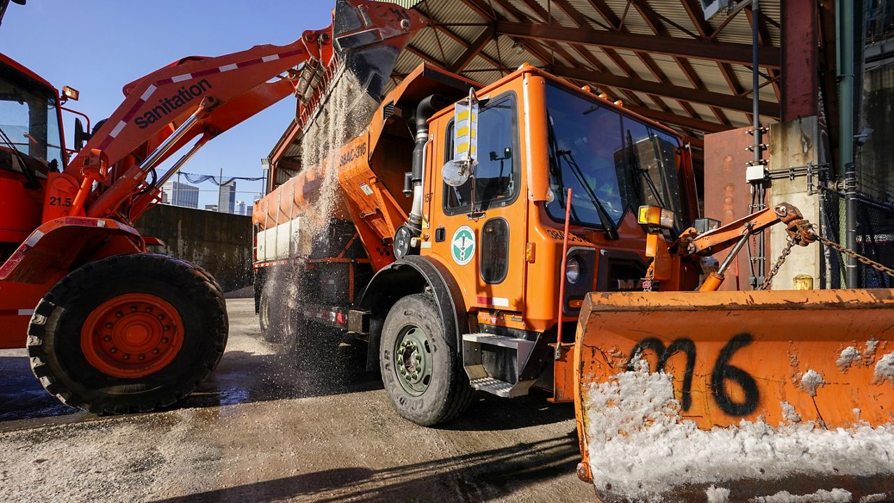 Weekend storm could bring snow and ice, major travel delays