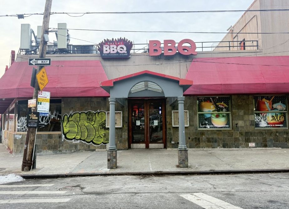 Dallas BBQ on Fordham Road closes after more than 20 years – Bronx Times