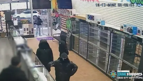 News 12 | Brooklyn | Four-suspect robbery spree spans from Queens to Brooklyn six times