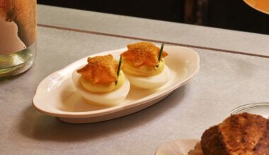 A Tiny West Village Wine Bar Where Deviled Eggs Are the Stars