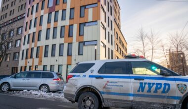 Man found dead in Queens apartment building with head injuries