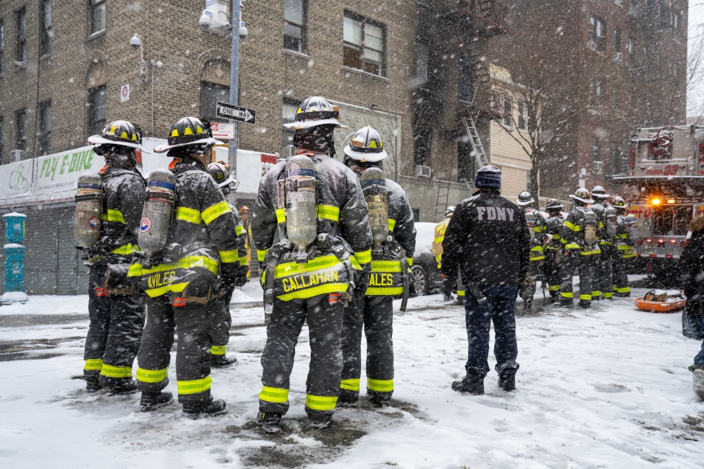 50-year-old woman dies in fatal fire in Bronx apartment building