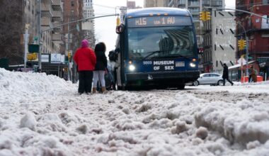 As death toll in NYC amid frigid temps climbs to 10, Mamdani orders stepped-up outreach