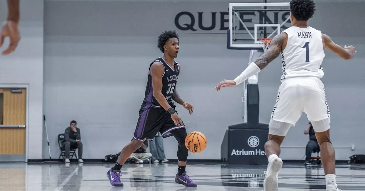 Bears go on attack in second half, turn away Queens