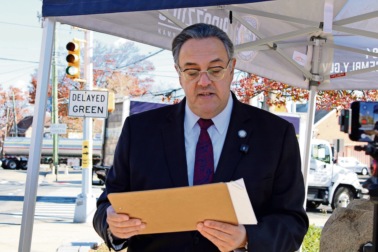 Pirozzolo’s secession pitch is based on selectively curated history (letter to the editor)