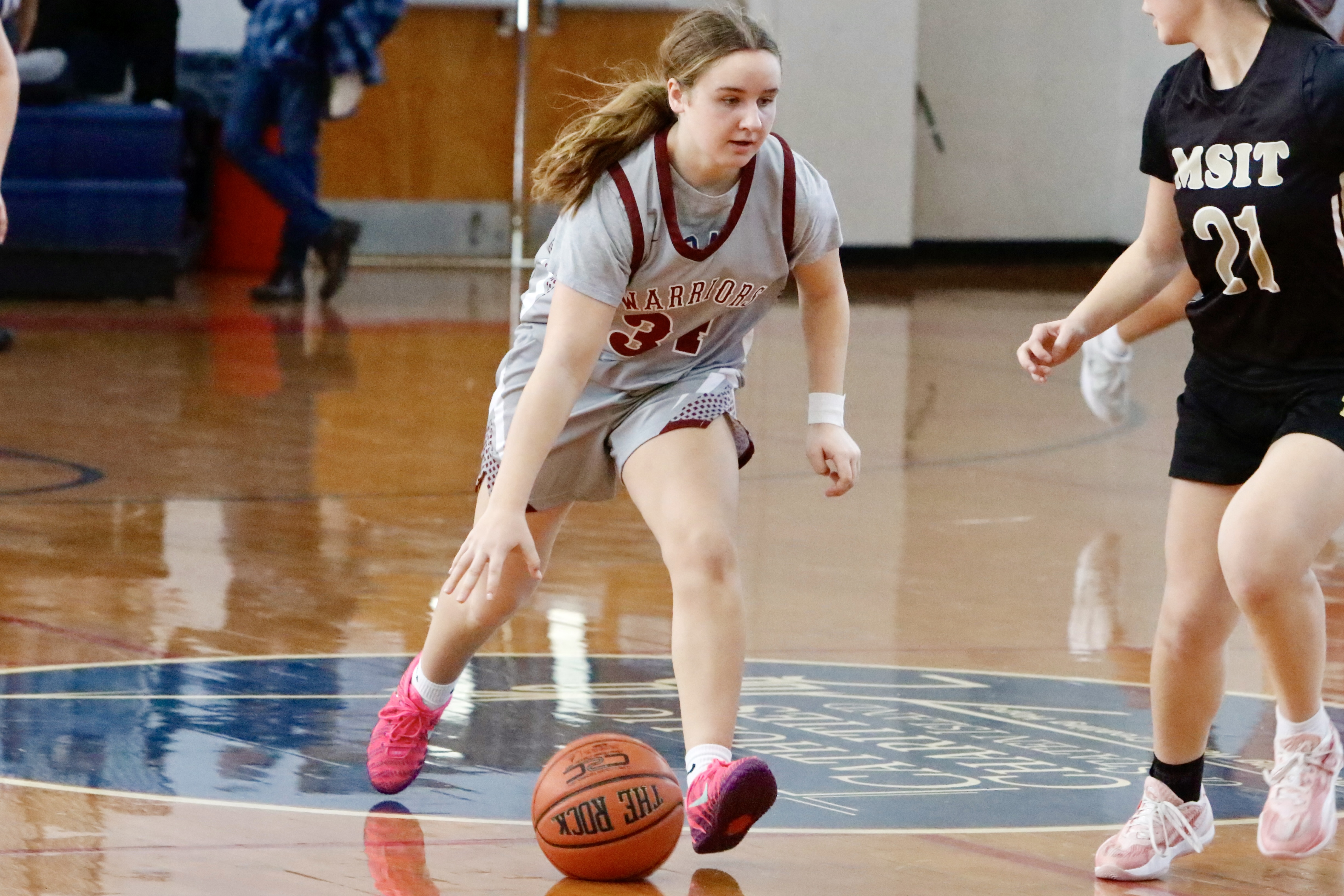 Curtis' Julia Surat handles the ball during a Borough President's Cup matchup vs. MSIT on Jan. 24, 2026.