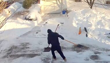 Staten Island homeowner digging for answers after snow shovels are stolen