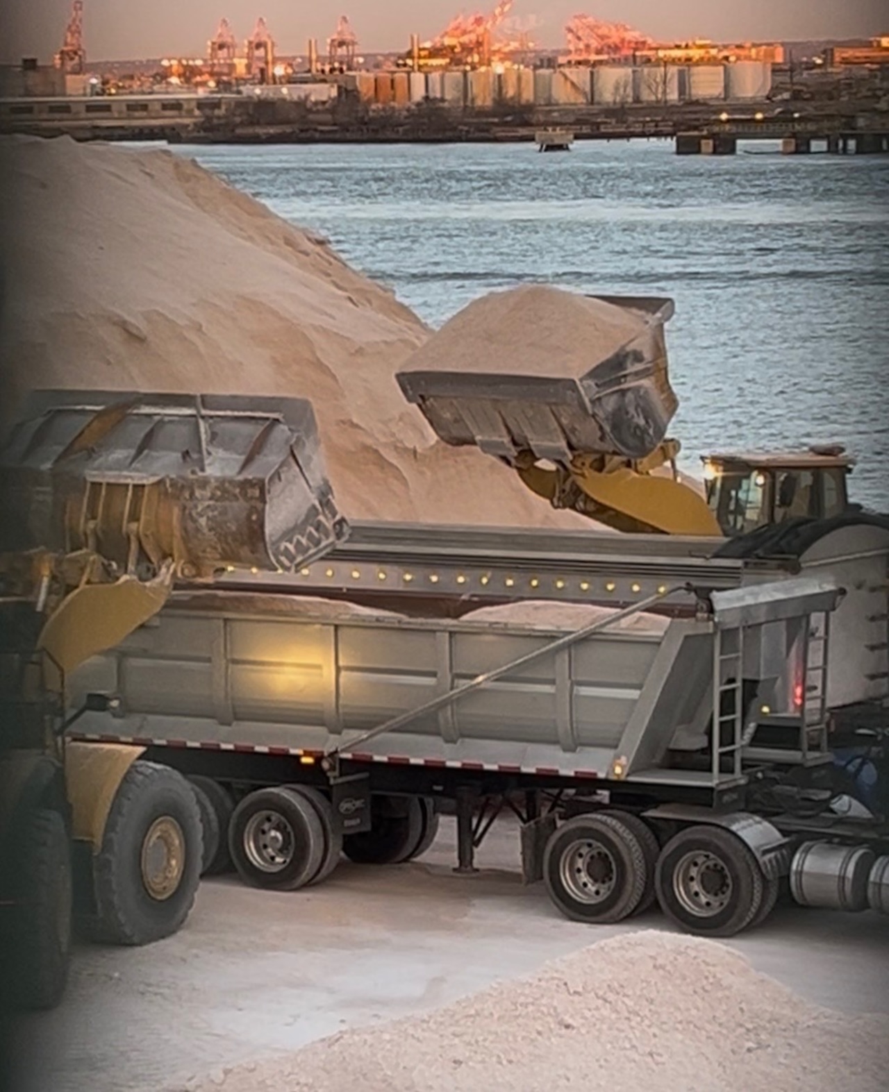 Preparations underway for snowstorm 