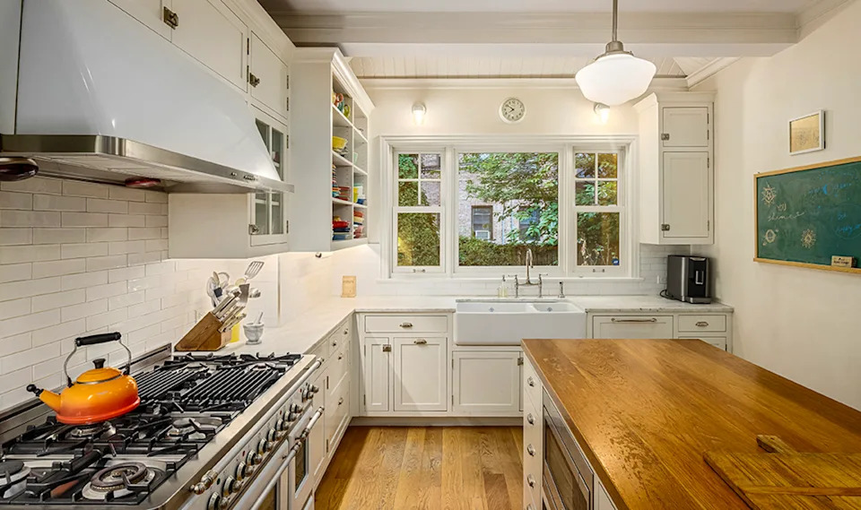 200 Fenimore Martha Plimpton House Brooklyn