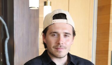 Brooklyn Beckham's First Dance Story vs DeuxMoi's Tip