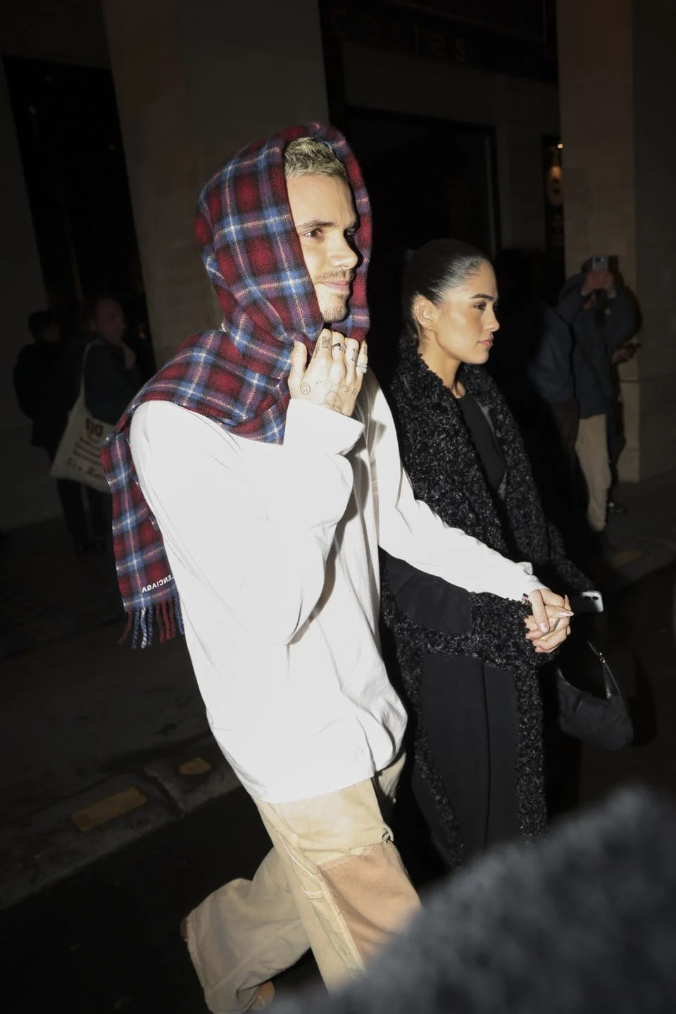 paris, france romeo beckham and kim turnbull make a stylish appearance at costes in paris pictured: romeo beckham and kim turnbull backgrid usa 22 january 2026 byline must read: aissaoui nacer / backgrid usa: +1 310 798 9111 / usasales@backgrid.com uk: +44 208 344 2007 / uksales@backgrid.com *uk clients pictures containing children please pixelate face prior to publication* pictured: romeo beckham, kim turnbull usa: +1 310 798 9111 / usasales@backgrid.com uk: +44 208 344 2007 / uksales@backgrid.com *uk clients pictures containing children please pixelate face prior to publication*