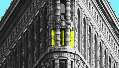 The Secret That Workers Found Gutting the Flatiron Building