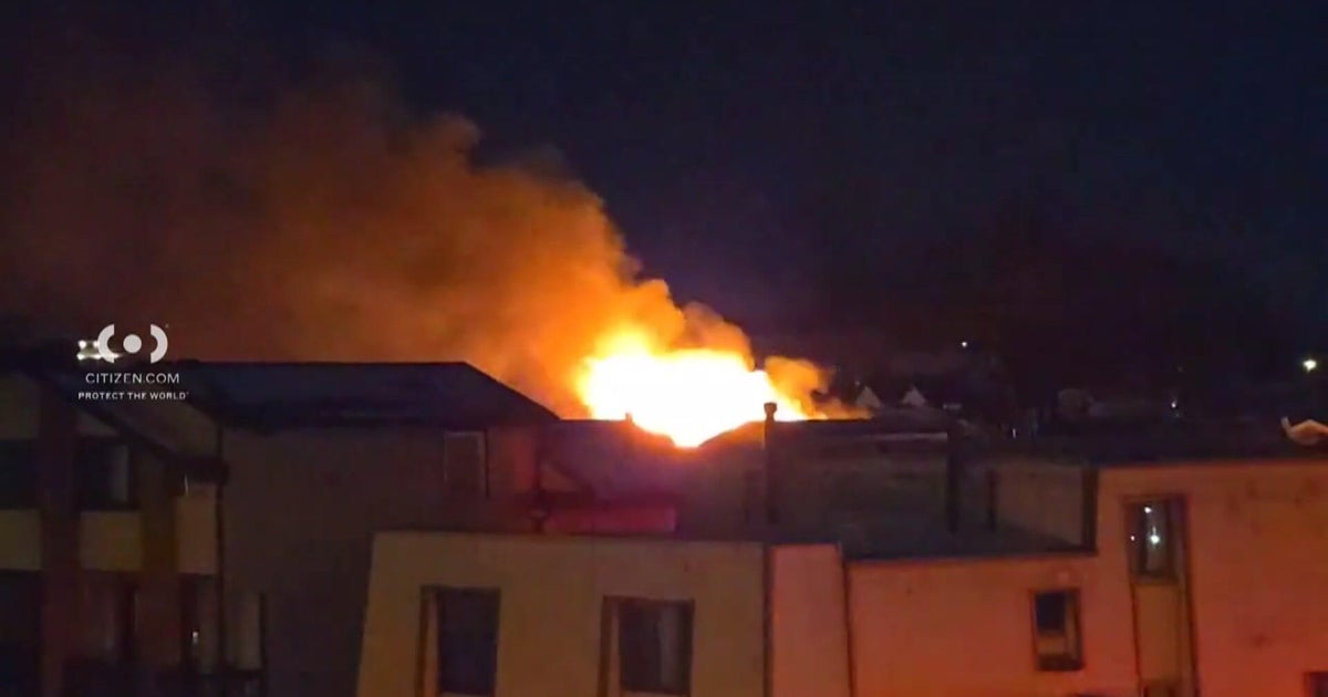 Fires on Staten Island leave 5 injured and at least 2 homes damaged