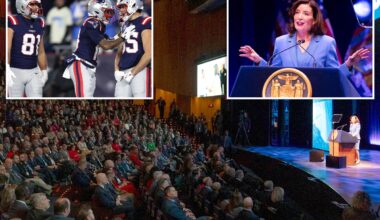 Cringe line in Kathy Hochul's State of the State speech had NY crowd erupt in boos