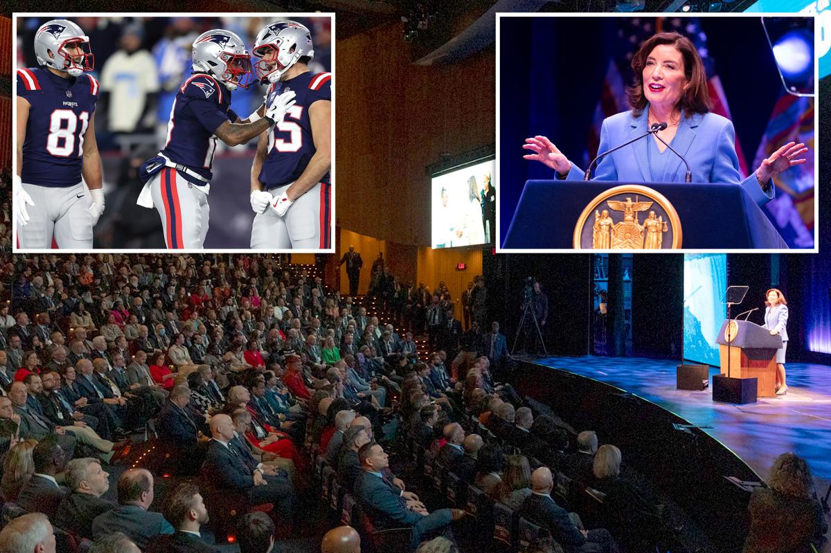 Cringe line in Kathy Hochul's State of the State speech had NY crowd erupt in boos