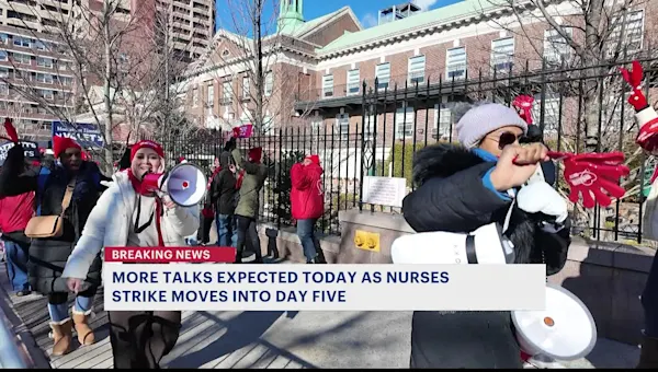 News 12 | Brooklyn | NYC nurses strike enters Day 5 as talks expected to continue 