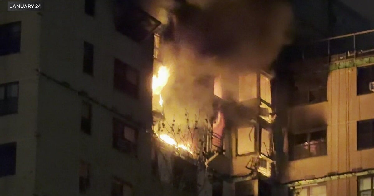 Homeless man charged with murder after deadly Bronx apartment fire, NYPD says