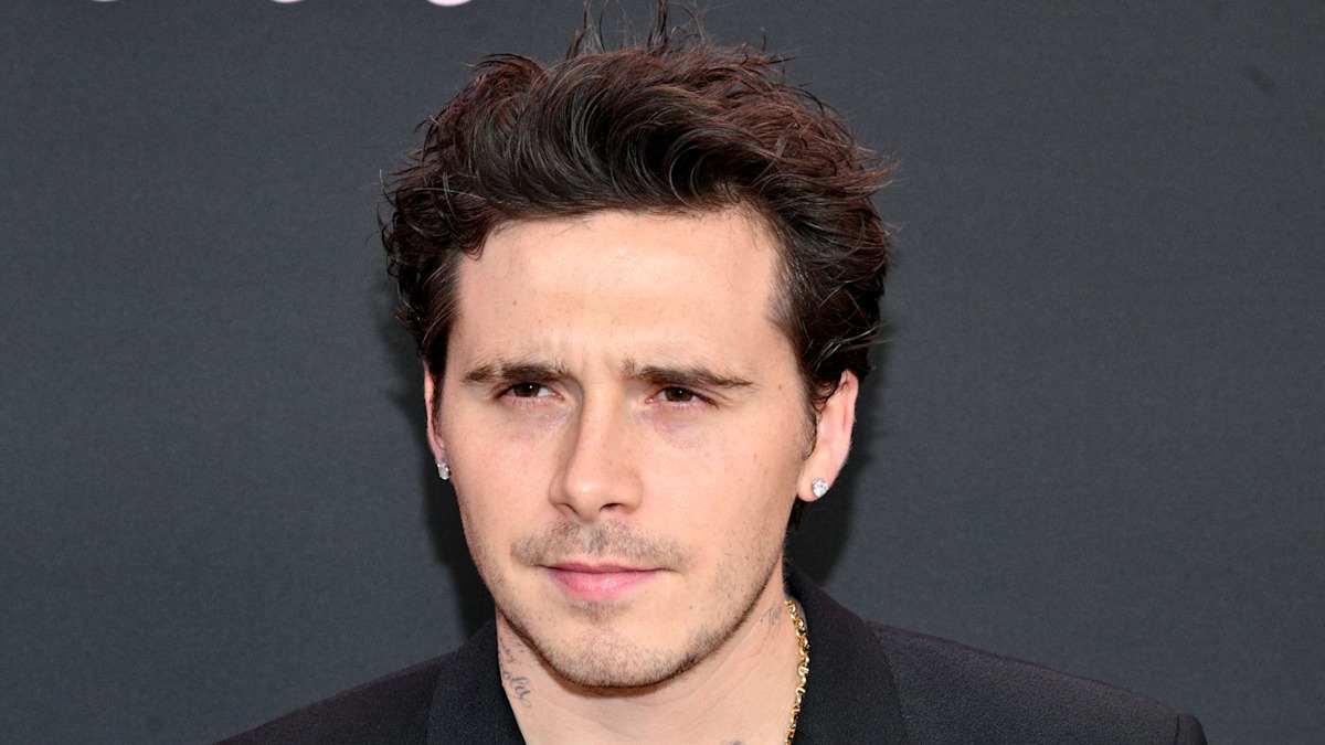 Brooklyn Beckham stands firm on family fallout with defiant New Year's post