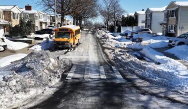 Staten Island officials irked as DSNY snow-removal crews move to Brooklyn