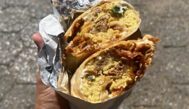 This Tiny Bushwick Spot Does Breakfast Burritos and Parisian Sandwiches