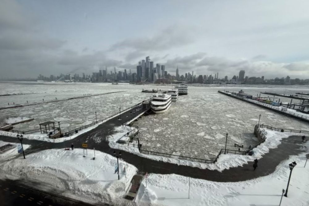 frozen hudson river history tavern hoboken nj