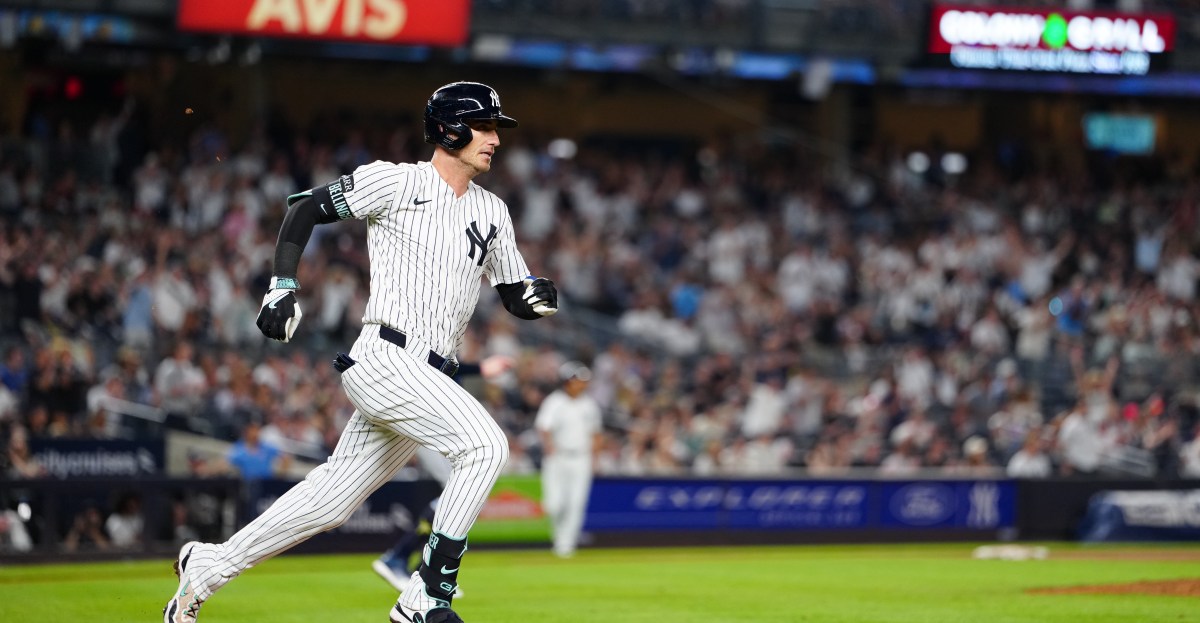 VOTE: Should Yankees have re-signed Cody Bellinger?