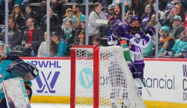 Kendall Coyne Schofield scores in OT, Minnesota Frost beat New York Sirens 3-2