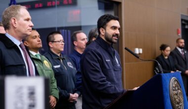 Watch Live: NYC Mayor Zohran Mamdani gives winter storm update as city braces for heavy snow
