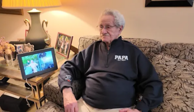 News 12 | Brooklyn | Grandchildren pay Riverdale grandpa a surprise visit in heartwarming video