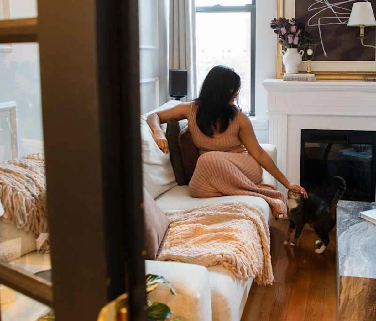 A 450-Square-Foot Brooklyn Apartment Got Reimagined with an Unexpected (and Clever!) Layout
