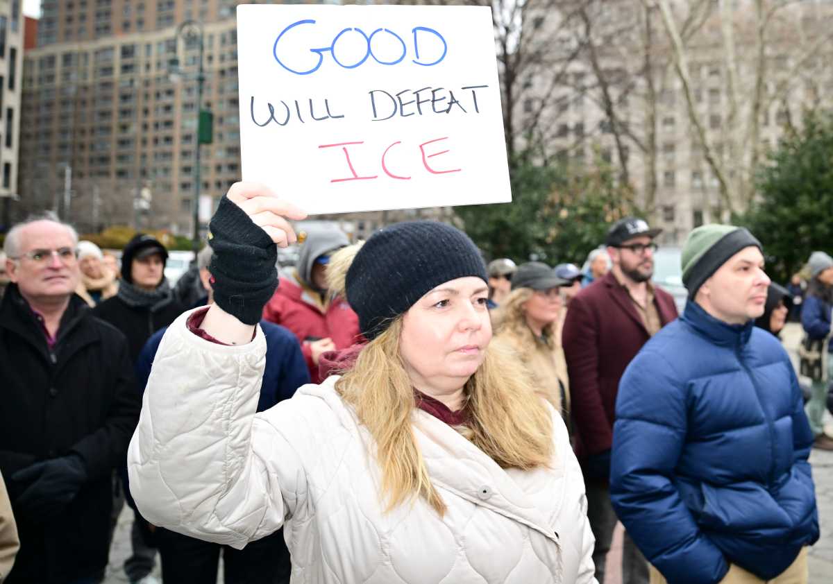 Anti-ICE protests continue in NYC following Minneapolis shooting