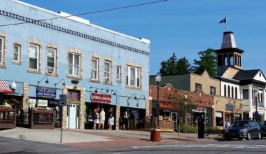 These 8 Towns in New York Have Bustling Main Streets