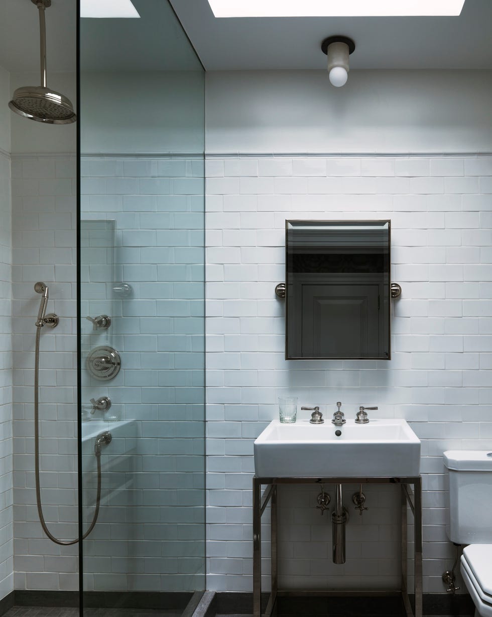 john bambick new york apartment bathroom