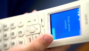 NYC parents revive landline phones to reduce kids' screentime without losing social connections