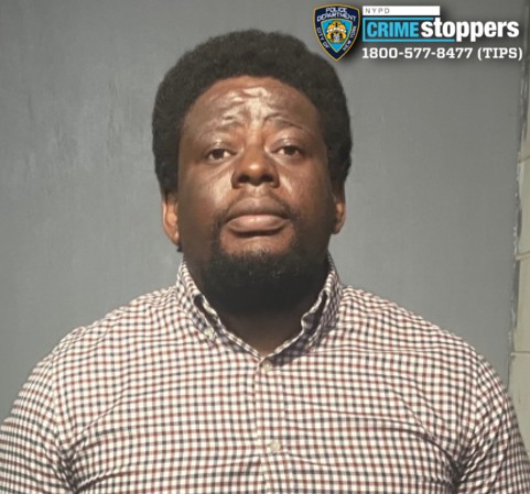 Long Islander accused of impersonating therapist, groping two female patients at Jamaica clinic: NYPD – QNS