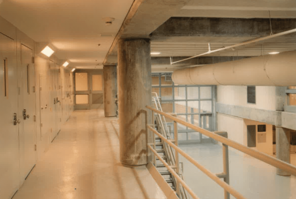 maduro jail mdc urbahn80