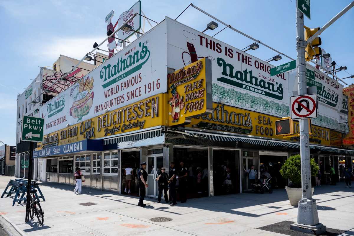 Nathan’s Famous sold to Smithfield’s Foods in $450M deal, securing iconic brand’s future • Brooklyn Paper