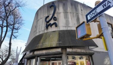 Jamaica Colosseum Mall prepares to close as Queens remembers the beloved after-school hangout