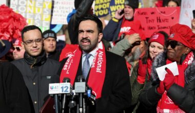 Mayor Mamdani just joined the nurses' picket line against HIMSELF