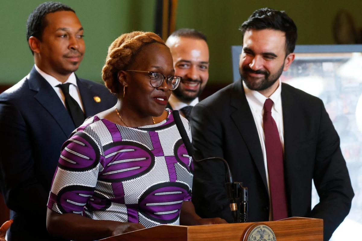 How many racists does Mayor Mamdani mean to hire?