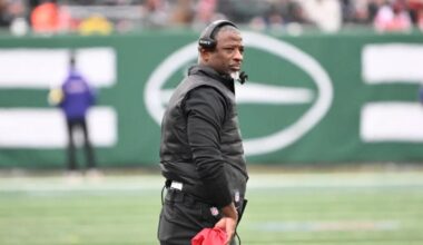 Aaron Glenn making sweeping changes to Jets staff after ugly 2025