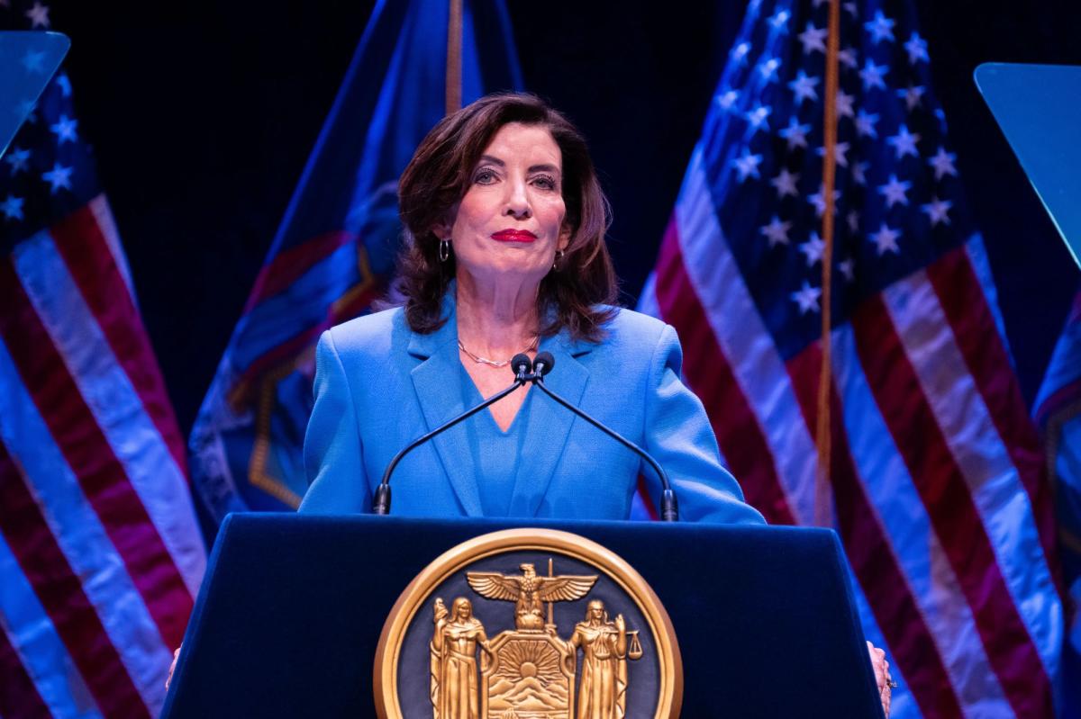 Hochul stands up for New Yorkers' health amid the nurse strike
