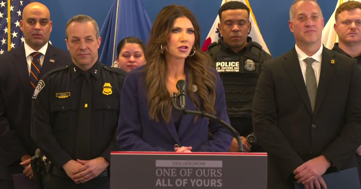 Kristi Noem touts "Operation Salvo" in New York, targeting alleged Trinitarios gang members, a day after deadly Minneapolis ICE shooting