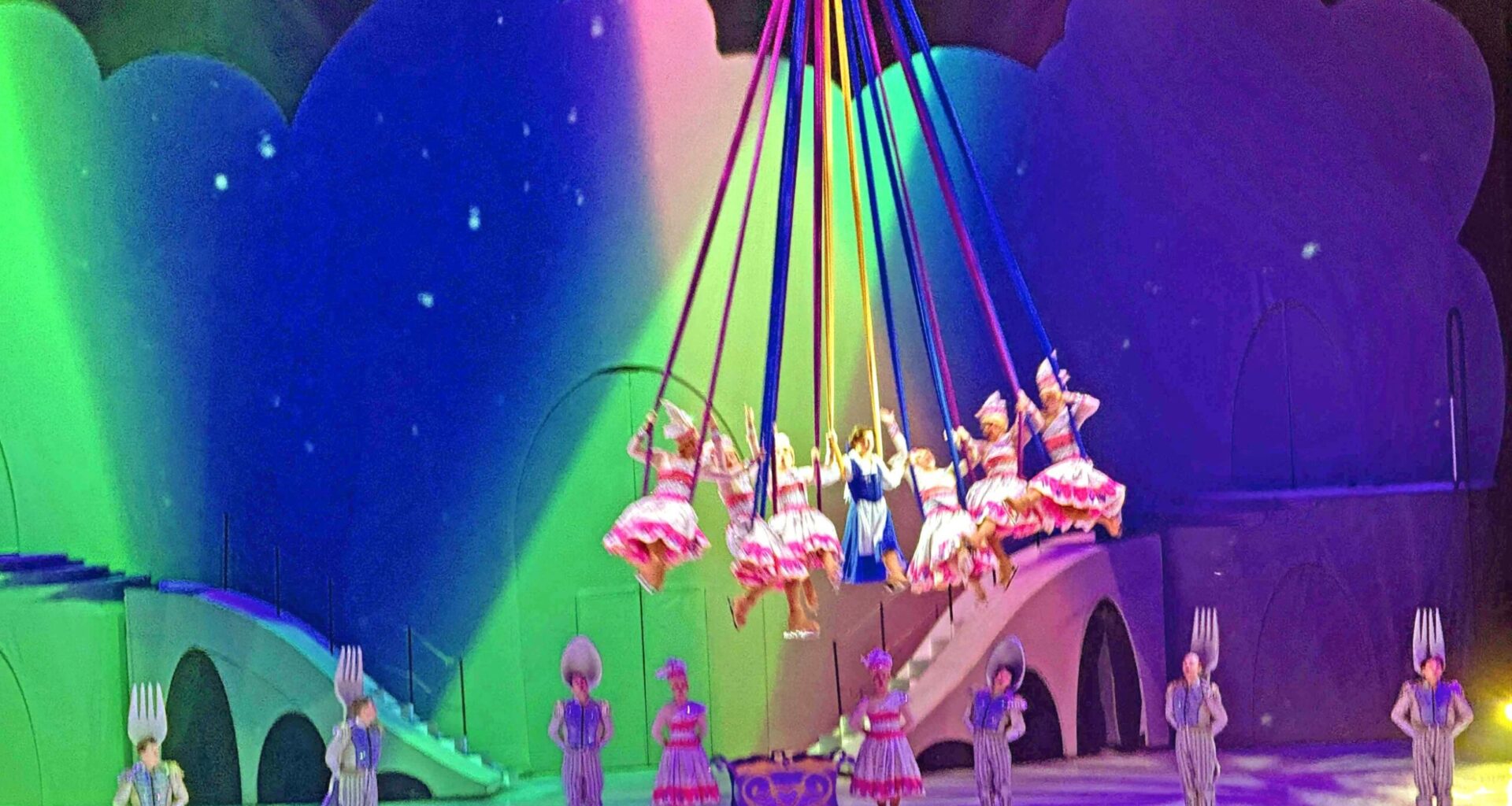 Disney On Ice Thrills Children