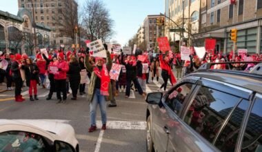 Thousands of nurses go on strike at several major New York City hospitals