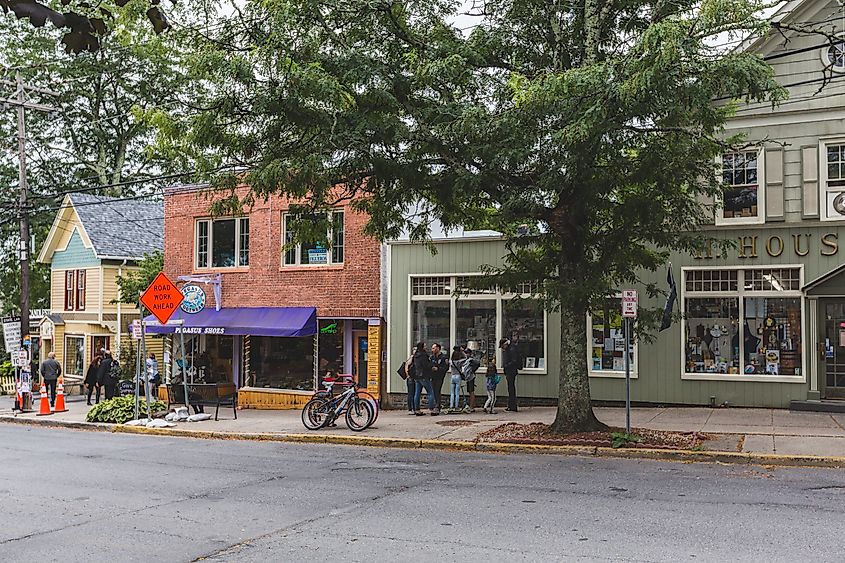 Streets and storefronts in the village of WThe charming downtown area of Woodstock, New Yorkoodstock, New York.