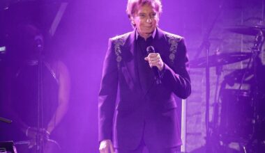 Barry Manilow Adds UBS Arena To Farewell Tour