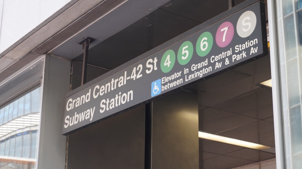 Woman on subway tracks at NYC Grand Central station struck by train
