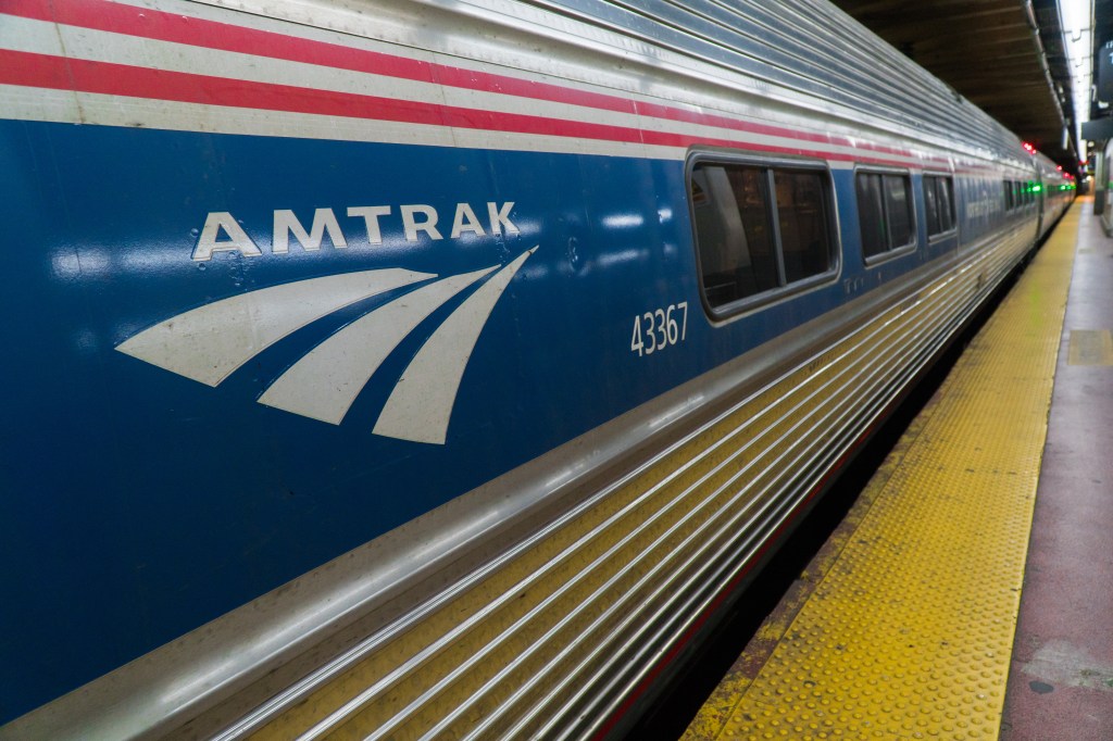 Amtrak to restore full NYC-to-Albany service as Metro-North plan is nixed