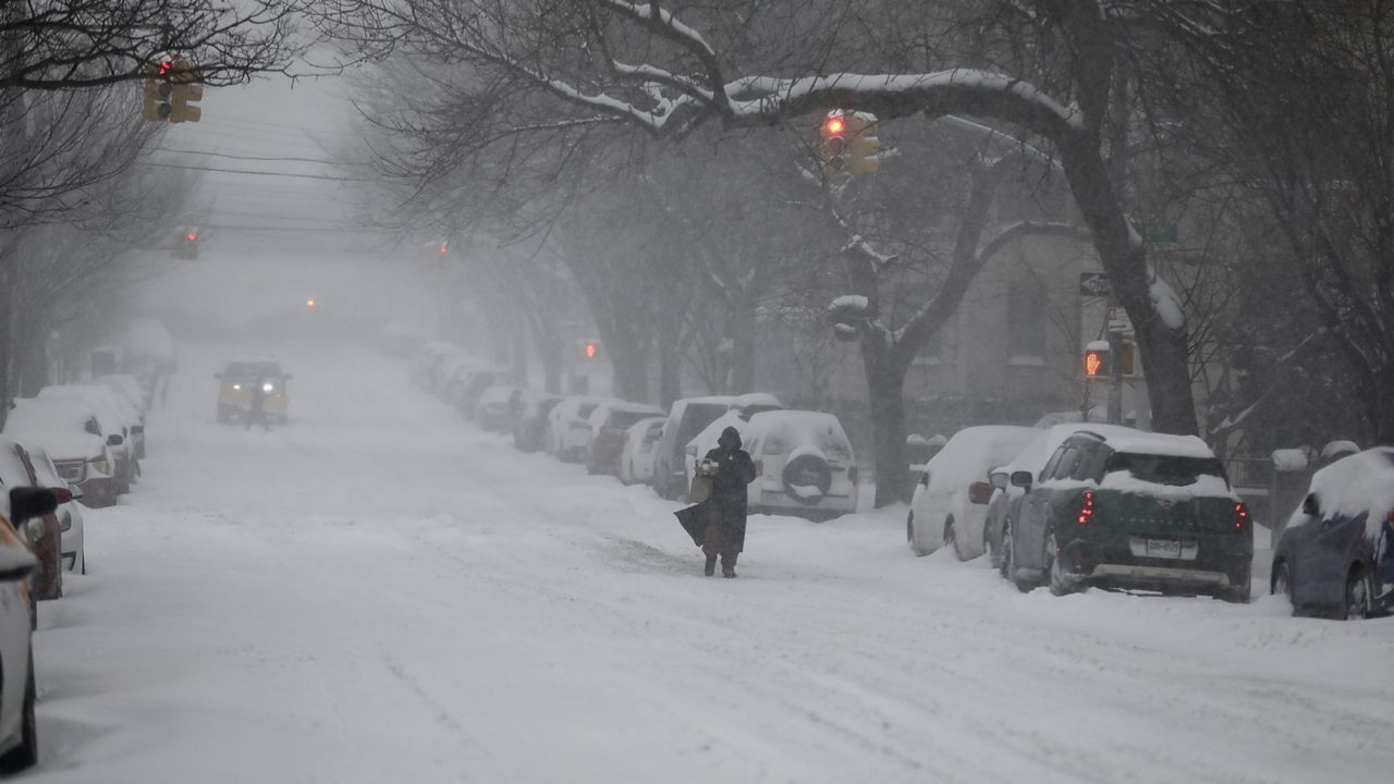 Central Park recorded 11.4 inches of snow, while JFK measured 10.3 inches and LaGuardia nearly 10 inches. (Spectrum News NY1/Christina Santucci)